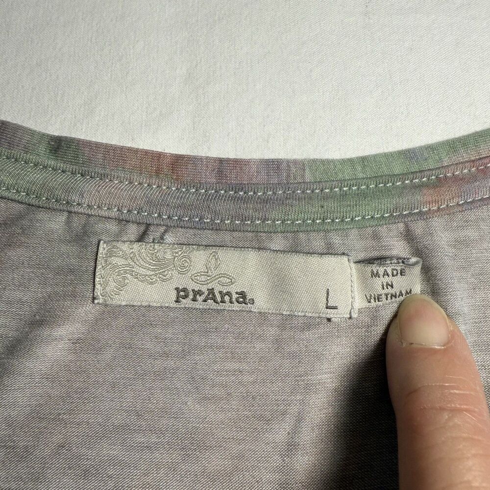 Prana Polyjungle Watercolor Tye Dye Top Women's Shirt Size Large - Picture 3 of 6